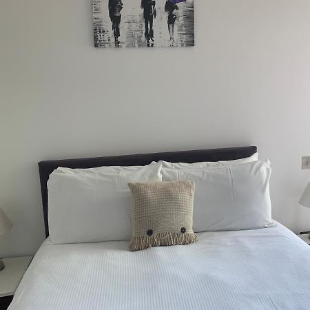Quartermile 1 Bedroom Apartment - With Free Parking Included Edinburgh Exterior photo